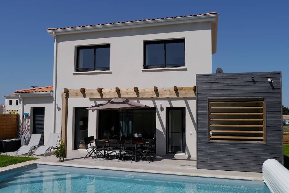Neues Angebot - Luxusvilla mit privatem Pool und Whirlpool in einer Residenz mit Tennis in Saint-Augustin, Côte de Beauté
