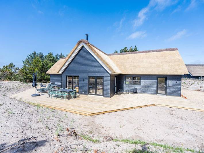 Ferienhaus für 8 Personen, mit Whirlpool und Terrasse sowie Sauna, kinderfreundlich in Henne Strand - 2