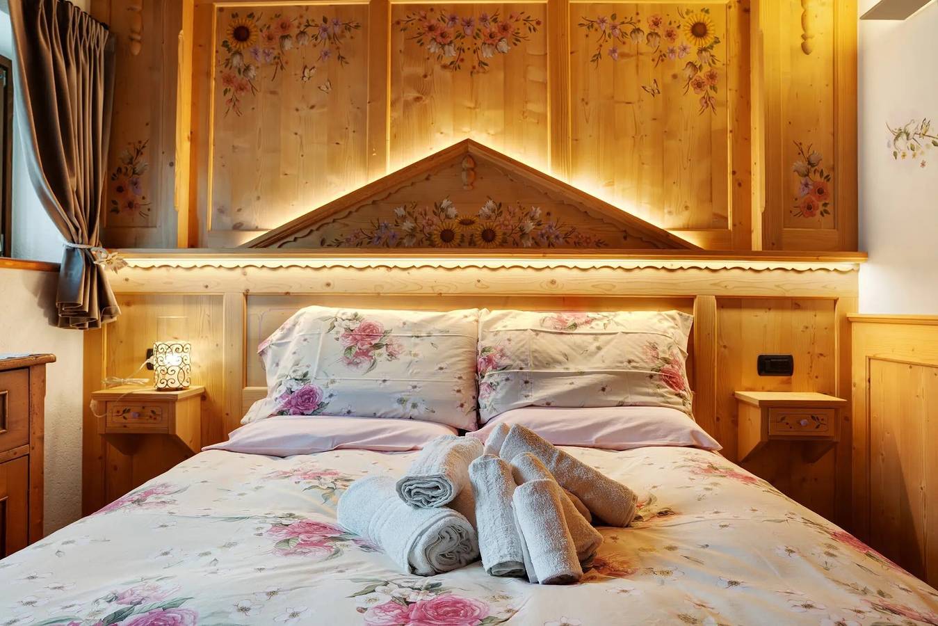 Ganze Wohnung, Chalet Berghof Laret Ranuncolo mit Whirlpool und Wlan in Rabbi, Nationalpark Stilfser Joch