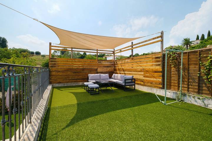 Vacation home for 6 guests with private pool and garden. in Cagnes-sur-Mer, Mediterranean Coast (France)