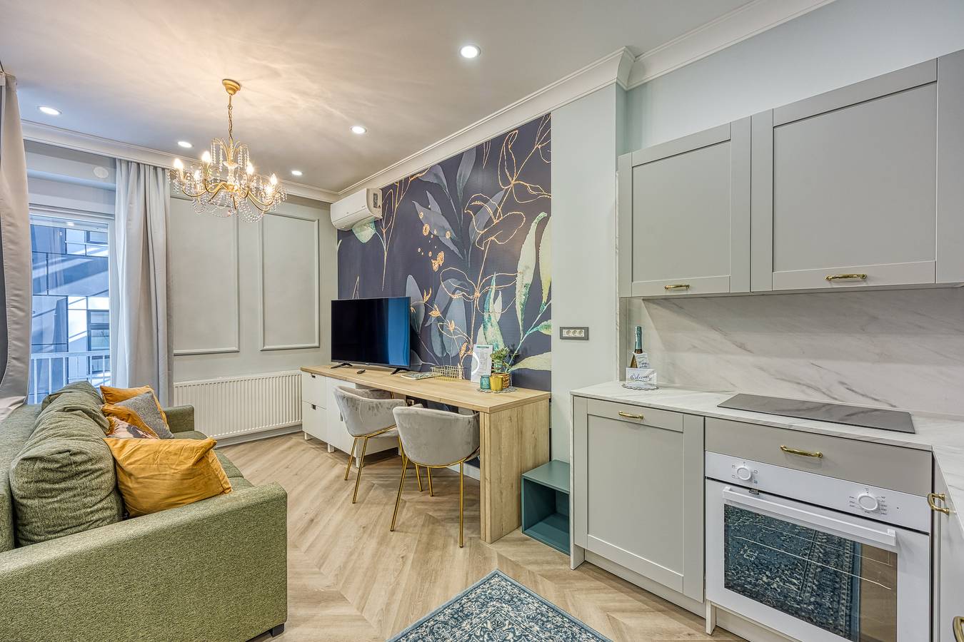 Ganze Wohnung, Boutique Downtown Studio with Balcony 1 in Zagreb, Zagreb und Umgebung