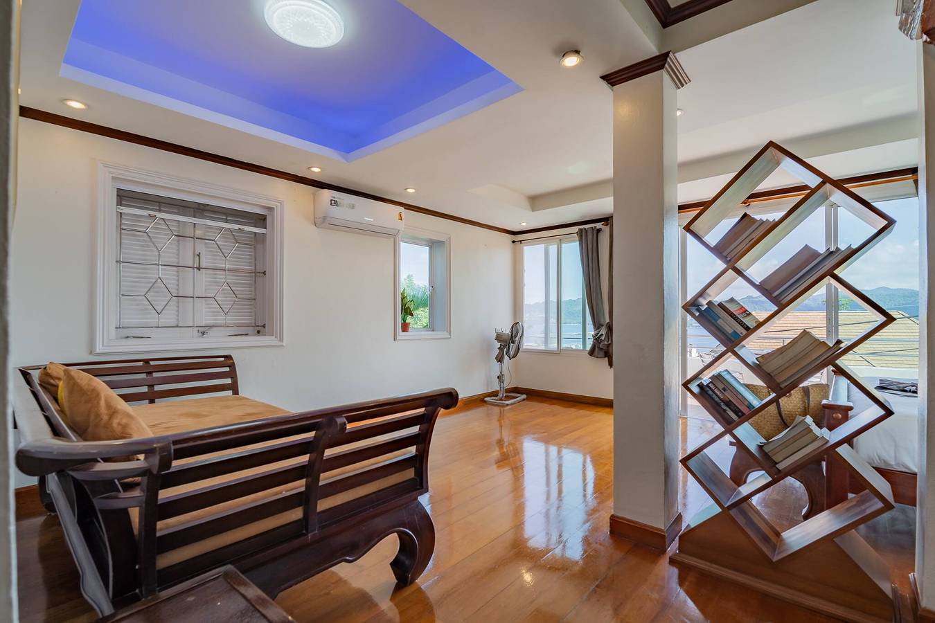 Lussuosa villa con piscina da 5 camere da letto nel cuore di Patong, Phuket in Provincia di Phuket