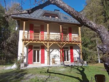 Gîte pour 4 personnes, avec vue, animaux acceptés à Planay