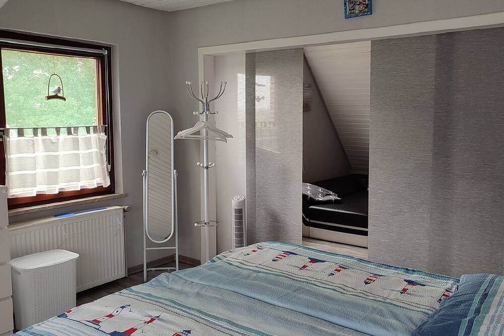 Ruhig gelegene Ferienwohnung in Deichnähe in Wremen, Cuxland