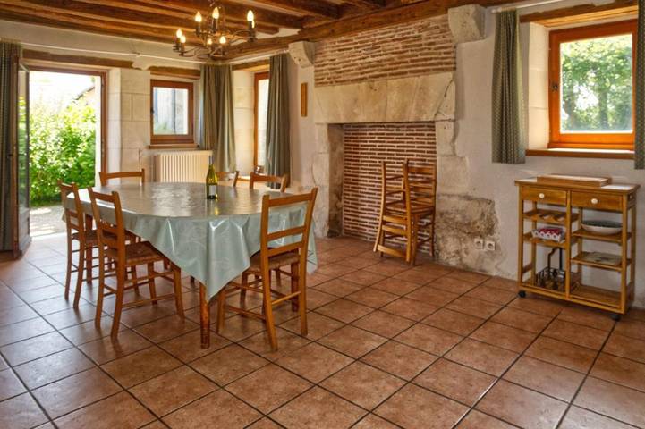 Gîte pour 6 personnes, avec jardin et terrasse à Châtillon-sur-Indre - 4