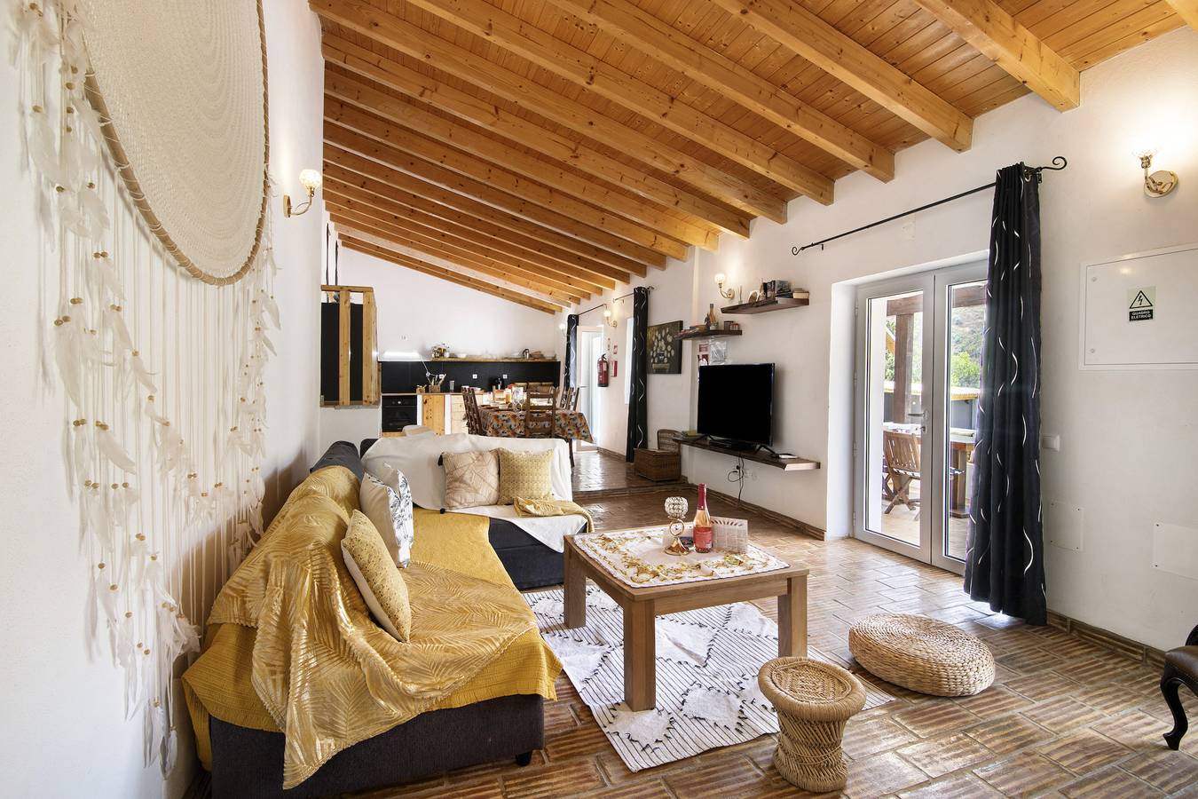 Holiday Home "Quinta do Silêncio T4" with Mountain View, Shared Pool & Wi-Fi in Tavira (Santa Maria), Serra do Caldeirão