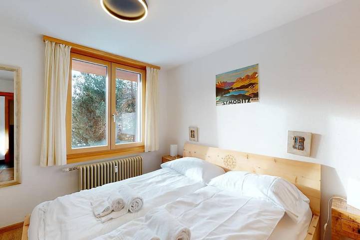 Apartamento entero, Luminoso apartamento de 2 habitaciones con ca. in Corvatsch, Silvaplana