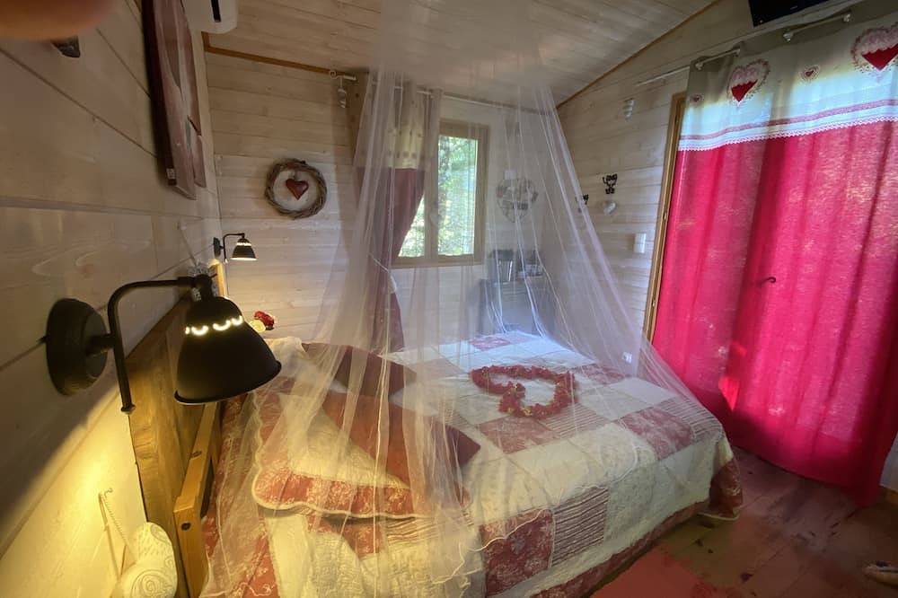 Sala de cabina con invitados inusuales en Barjols en Provenza Verte in Barjols, Región Brignoles