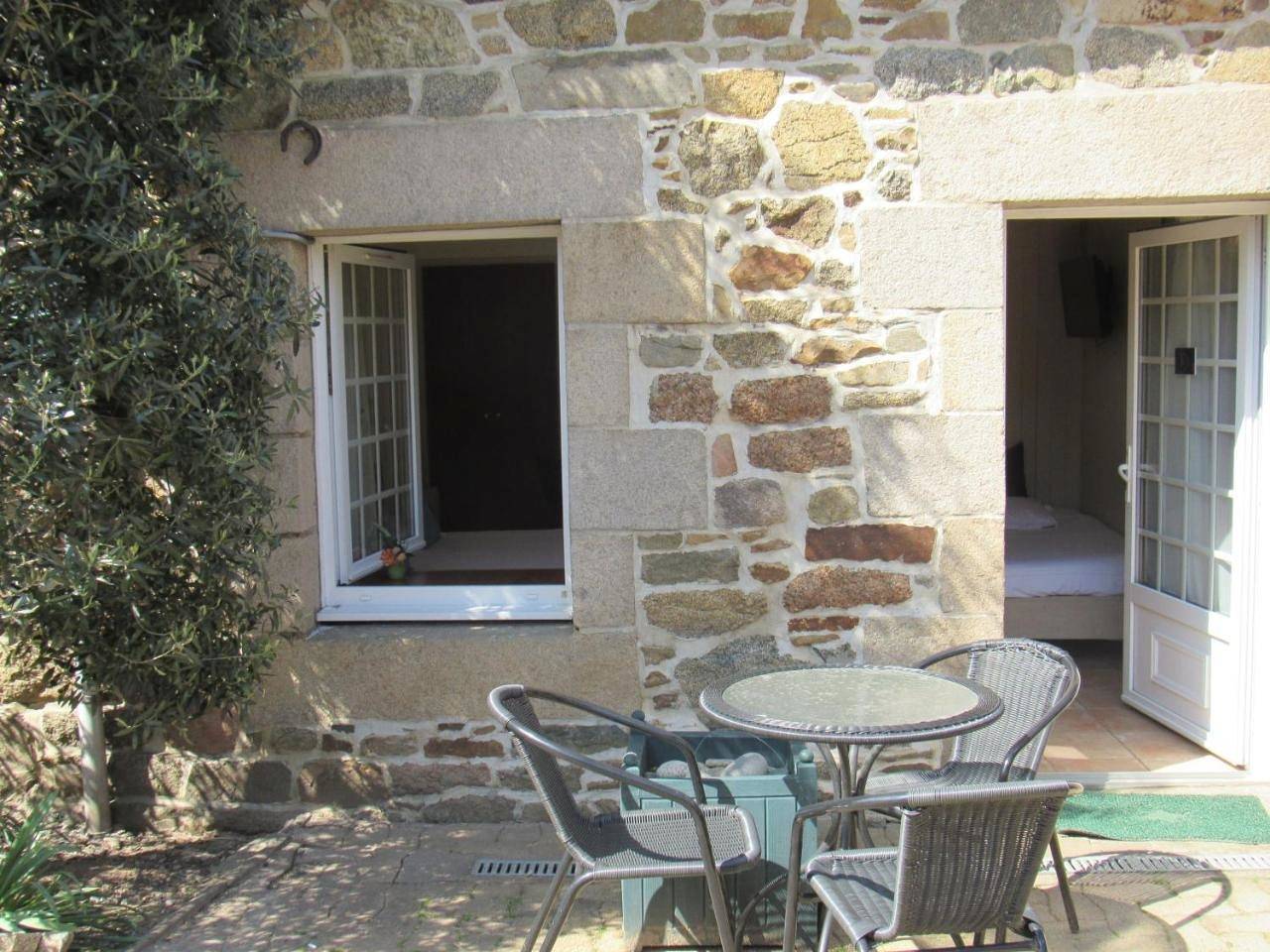 Citotel Les Sternes in Louannec, Côte de Granit Rose