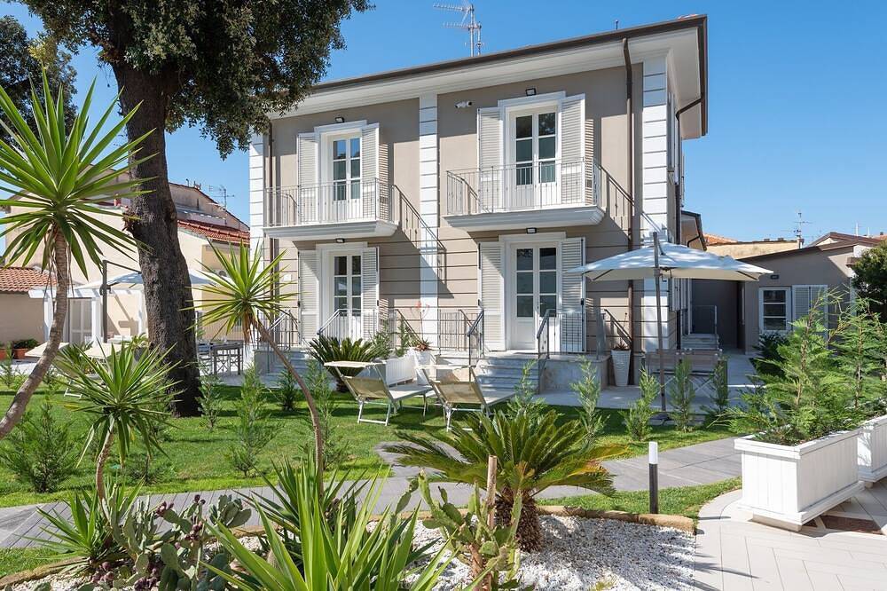 Casa vacanza a Versilia a partire da 354€ a notte