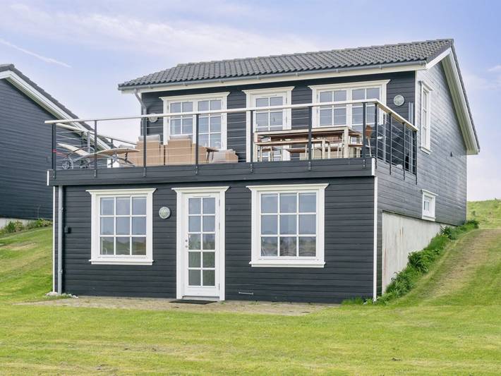 Ferieudlejning for 8 personer, med jacuzzi og balkon i Bagenkop