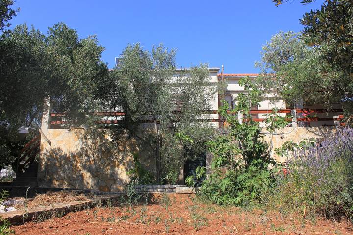 Gîte pour 5 personnes, avec Balcon/Terrasse à Sali - 4
