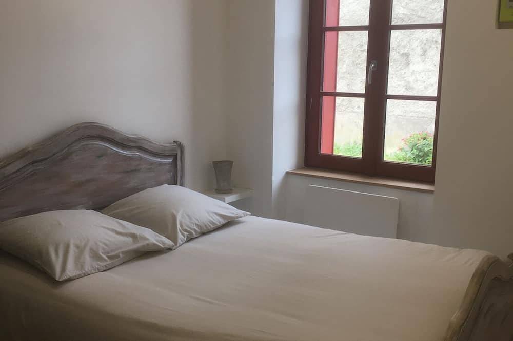 Entire apartment, Appartement au Coeur des Chateaux de la Loire \"La Riolle\" in Bracieux, Sologne