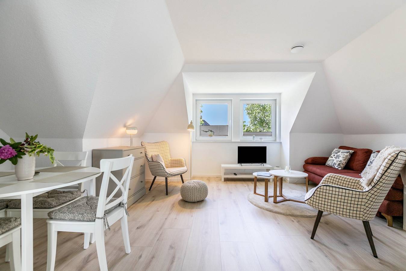Ganze Wohnung, Apartment Künstenkoje mit Teilmeerblick, Gemeinschaftsgarten und Wlan in Schobüll, Nordseeküste