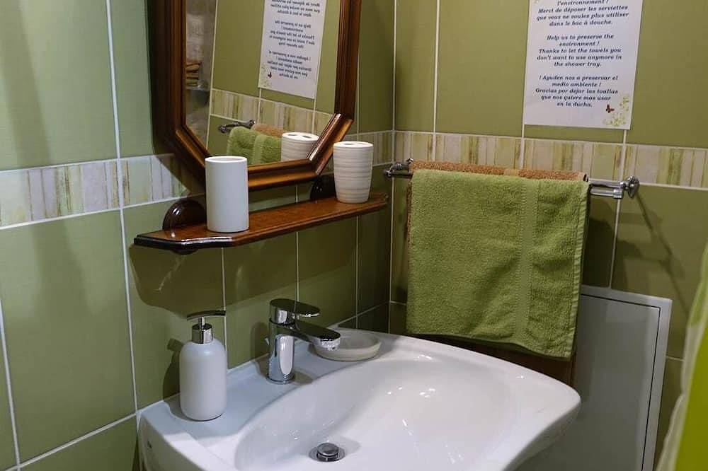 The Green Venice in Andilly, La Rochelle region