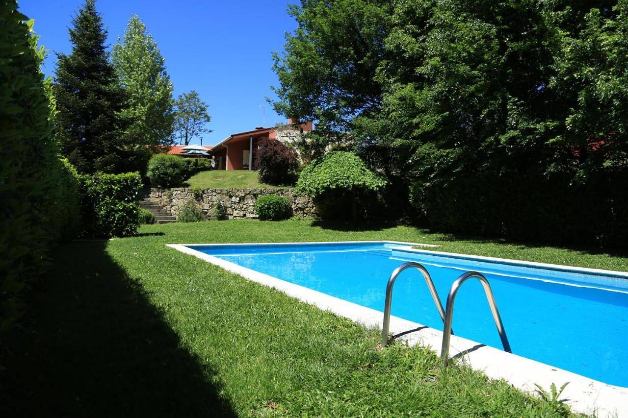 Three-Bedroom House in Cabeceiras de Basto (Cidade), Distrito de Braga