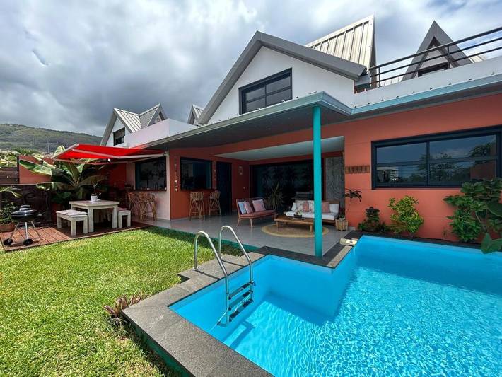 Villa pour 6 personnes, avec jardin ainsi que vue et piscine