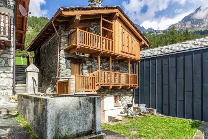 Chalet pour 4 personnes, avec Balcon ainsi que Terrasse et Vue dans Cervinia