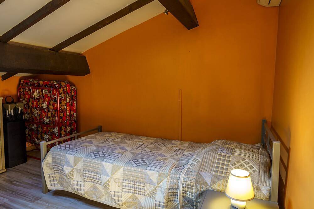 Apartamento entero, Apartamento de playa en el corazón de Córcega, 7 personas cómodamente in Marina d'Oru, Ghisonaccia