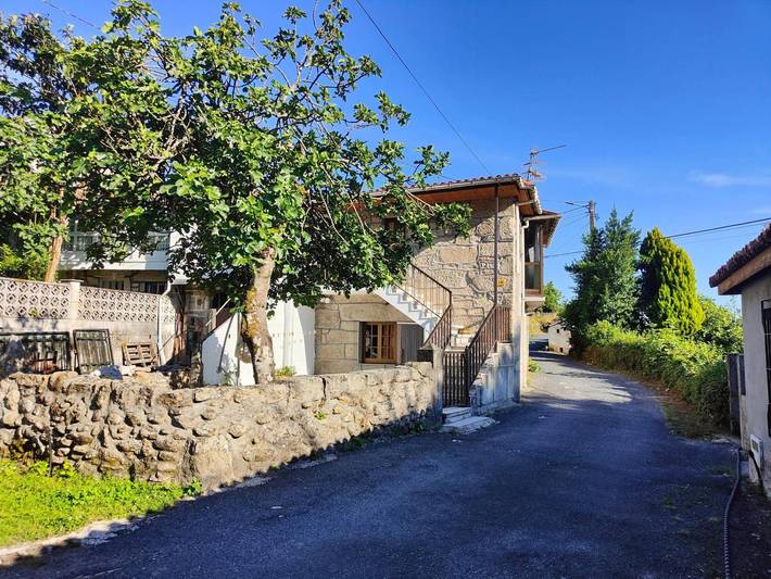 Casa rural para 6 personas, con Balcón y Jardín en Galicia