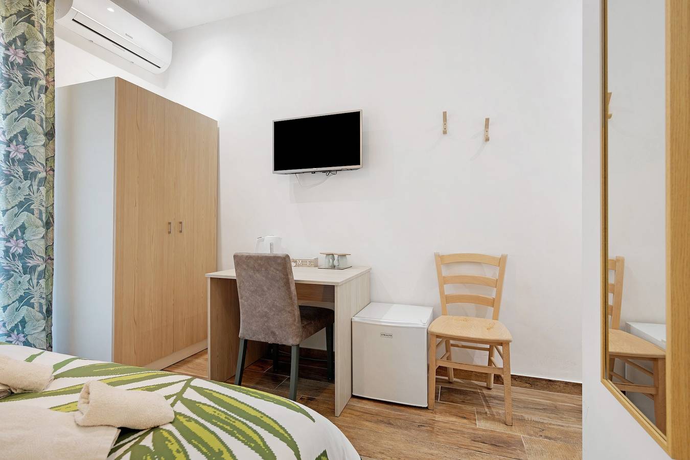 Chambre 'Green Roof Palermo - 3 Romarin' avec balcon, Wi-Fi et climatisation in Palerme, Province de Palerme
