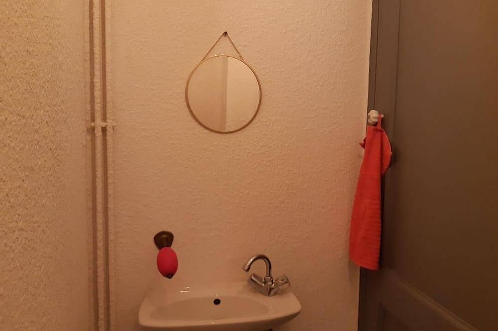 Entire apartment, Le Charme D'autrefois Dans la Cité D'ingres à Montauban, Classé 3 in Montauban, Tarn-et-Garonne