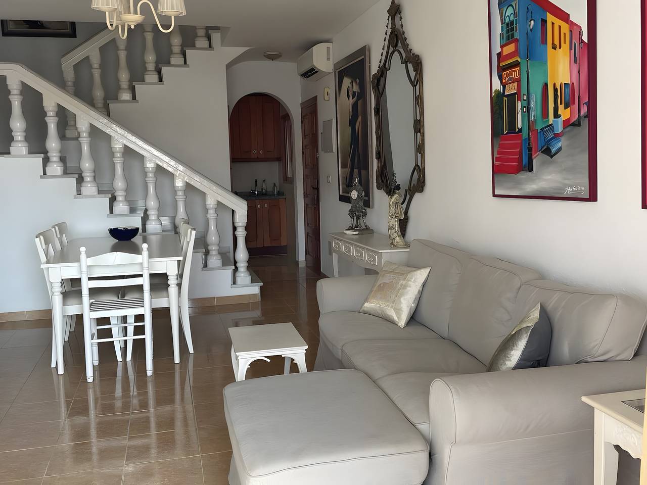 Feriehus for 5 personer med børnepool in Urbanisierung Tropicana, Nerja
