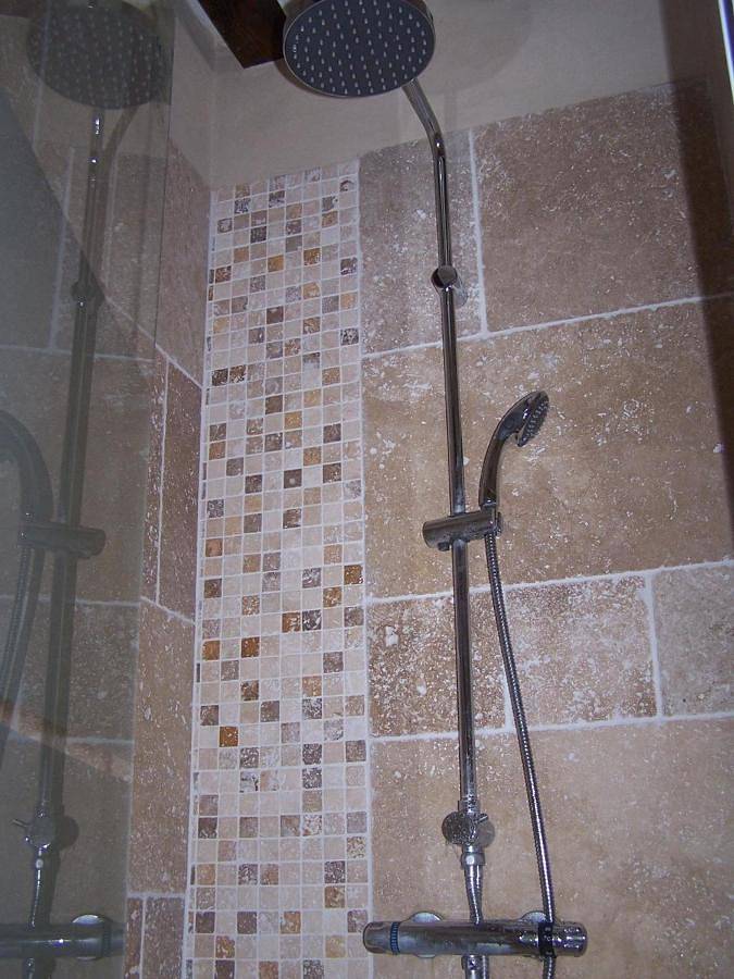 Location de vacances pour 6 personnes, avec jardin et terrasse à Éternoz - 2