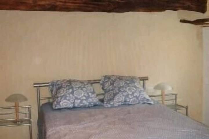 Gîte pour 11 personnes, avec terrasse et jardin à Cendrieux - 2