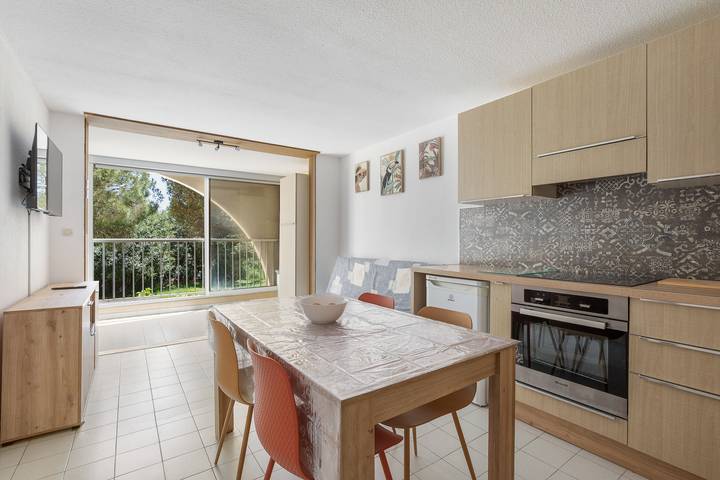 Appartement de vacances pour 4 personnes, avec Balcon et Piscine