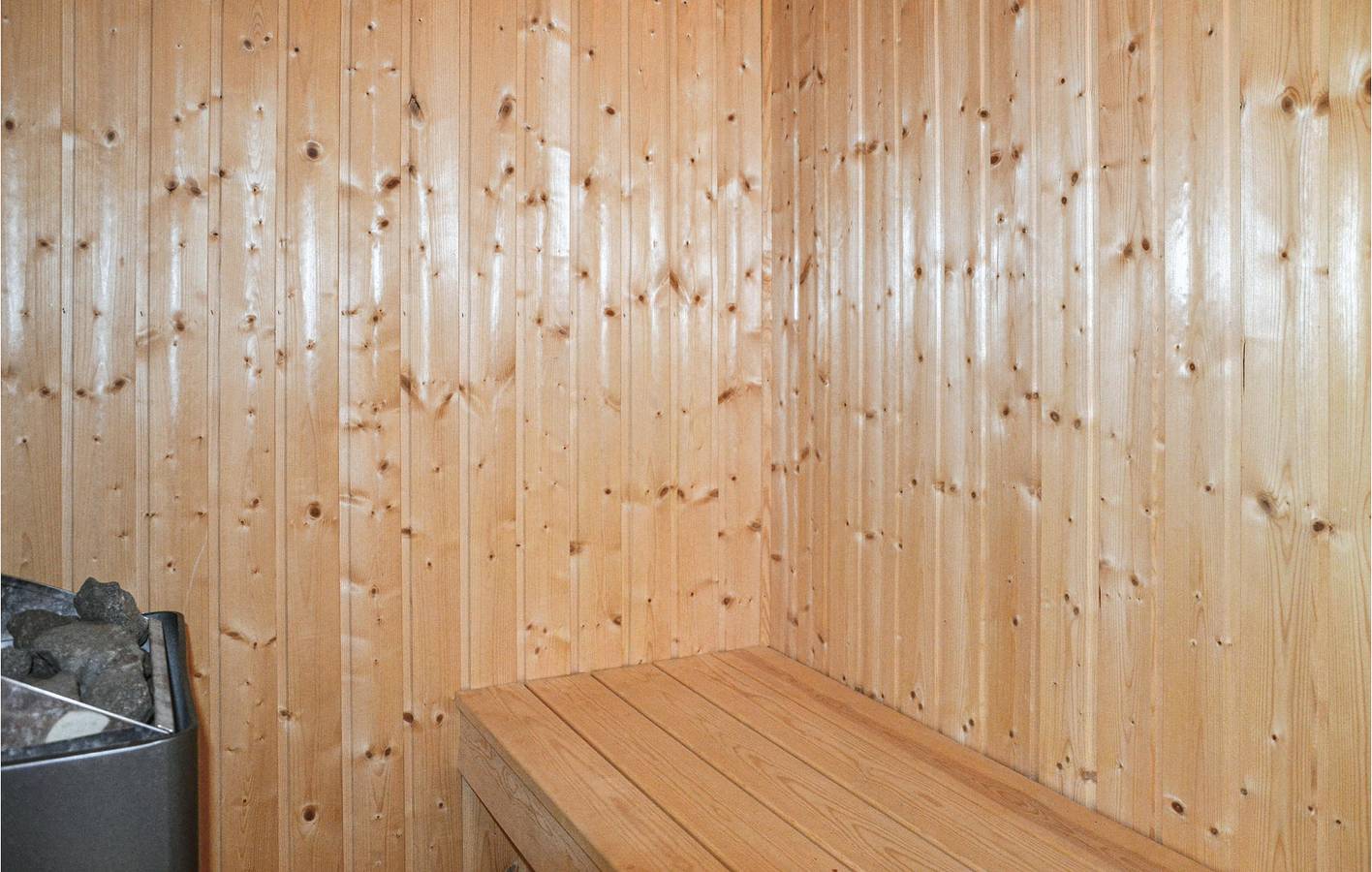 Feriehus for 8 personer med jacuzzi in Kulhuse, Frederikssund Kommune