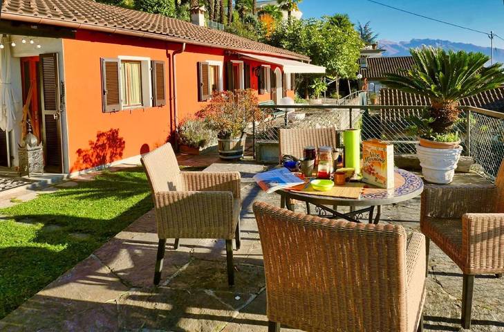 Ferienwohnung für 4 Personen, mit Terrasse und Garten, mit Haustier in Brissago