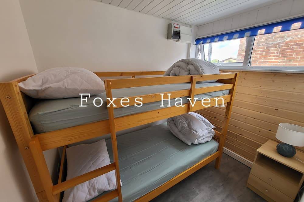 Chalet by the sea,Chapel st leonards,  linconshire  2 min walk to beach in Chapel St. Leonards, Lincolnshire
