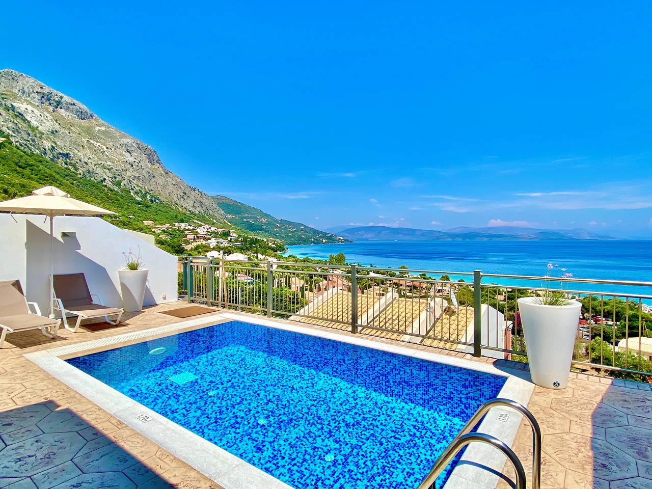 Βίλα για 5 άτομα με ταράτσα in Μπαρμπάτι, Κέρκυρα