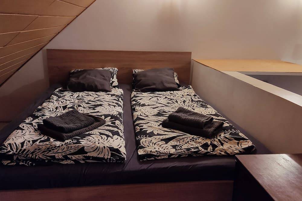 Peace and beach - cottage in the nature with spectacular view, unique sunset in Tihany, Balatonfüredi járás