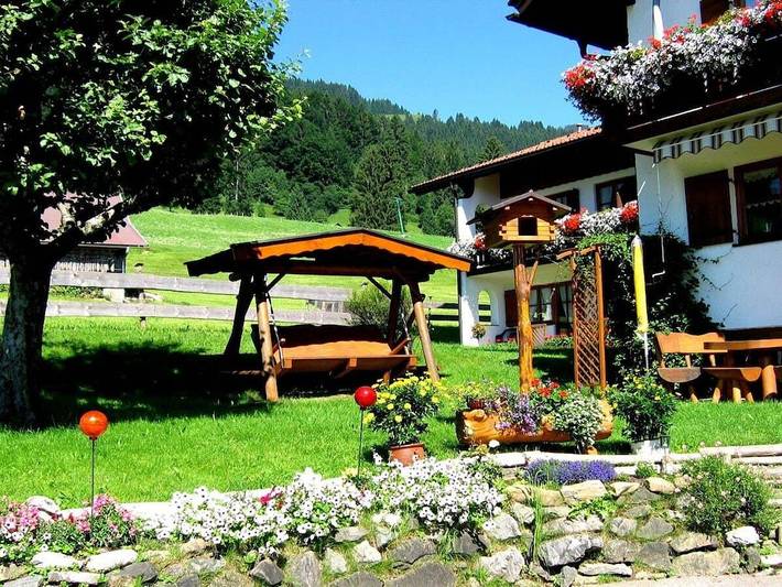 Tannenhäusel Steiner in Sonderdorf, Bolsterlang