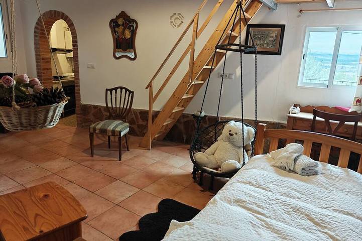 Location de vacances pour 11 personnes, avec jardin ainsi que terrasse et jacuzzi à Llíria - 3