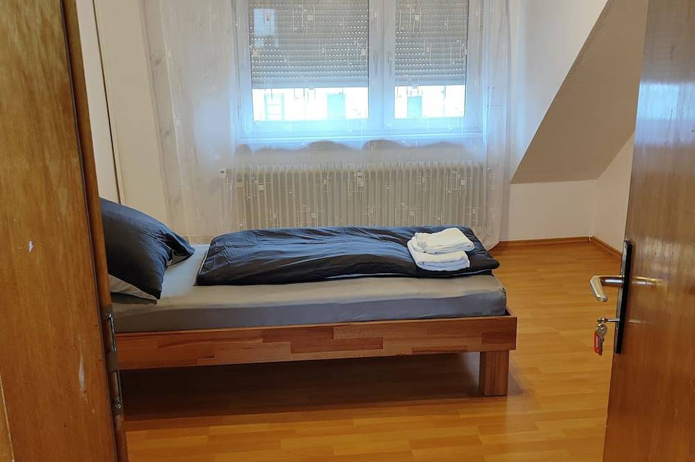 Ganze Wohnung, Gemütliche Ferienwohnung Belvie in Pohl-Göns (Butzbach) für 3 bis 8 Personen. in Butzbach, Wetterau