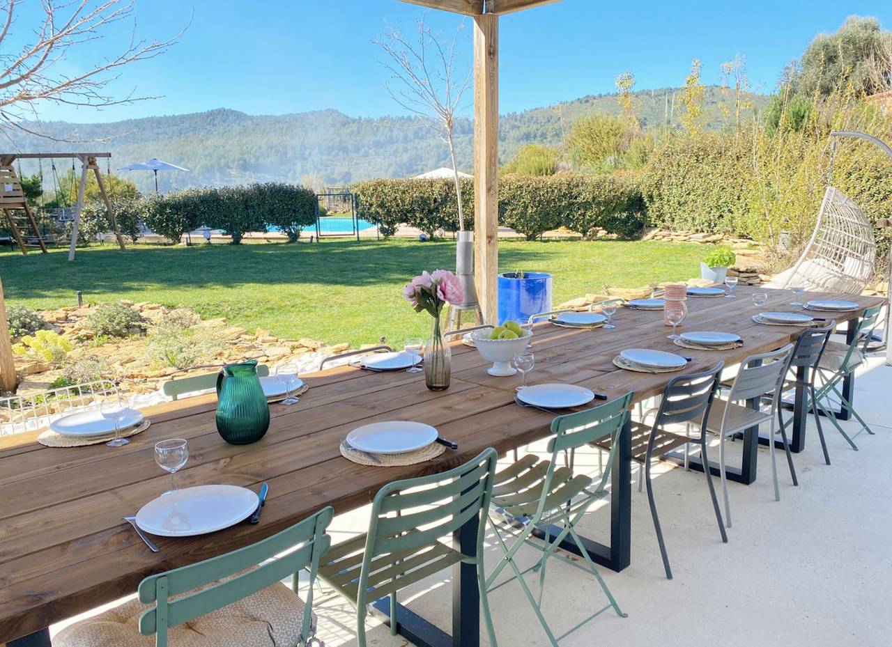 Villa Rozie, 16 couchages, climatisée, vue mer in La Cadière-d'Azur, Région de Toulon