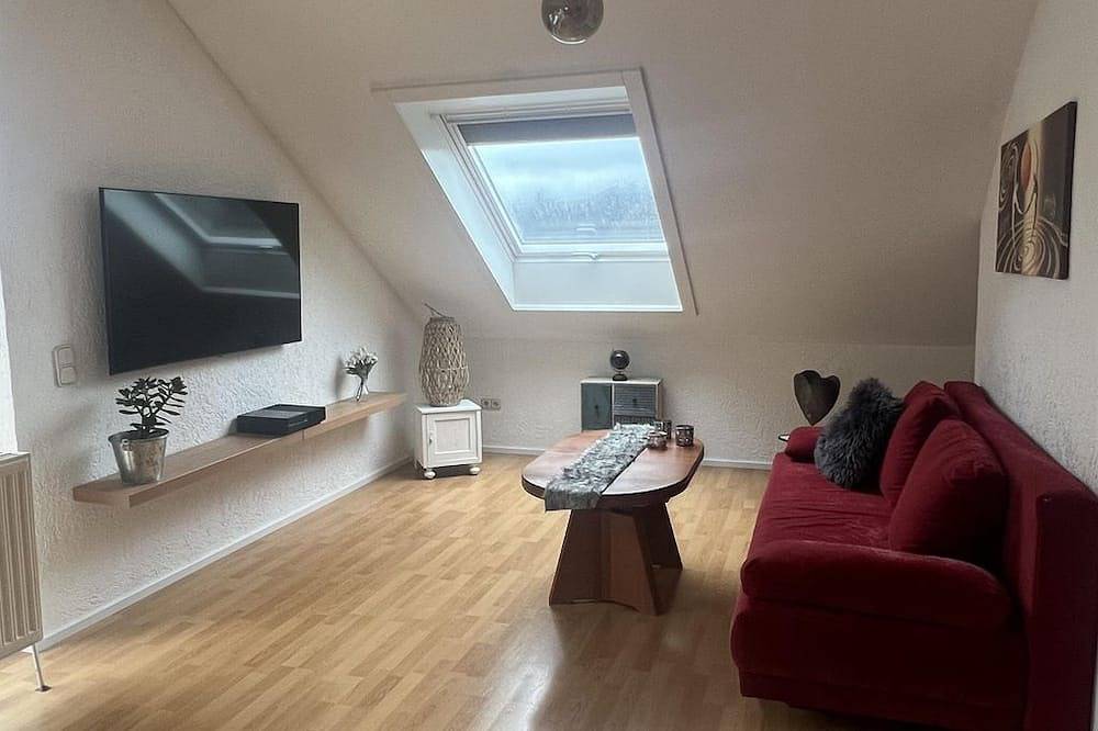 Ganze Wohnung, Ferienwohnung Mosel - Ferienwohnung mit Balkon in Niederfell, Osteifel