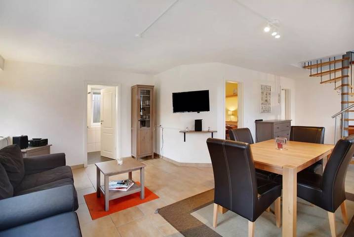 Ferienwohnung für 4 Personen, mit Terrasse und Garten in Nesse - 3
