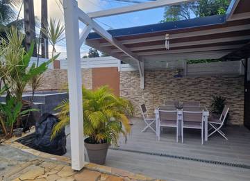 Gîte pour 4 personnes, avec piscine ainsi que jardin et terrasse à Goyave (Guadeloupe)