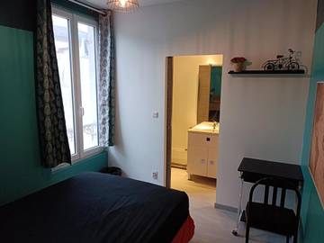 Gîte pour 3 personnes, avec terrasse à Brunoy