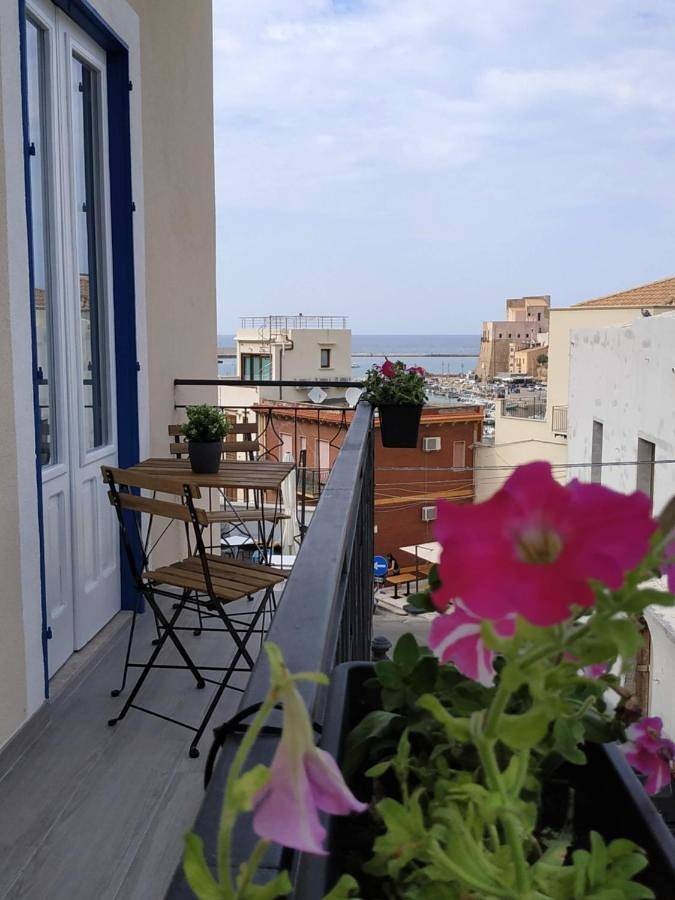 B&b per 2 persone, con panorama e terrazza a Castellammare del Golfo