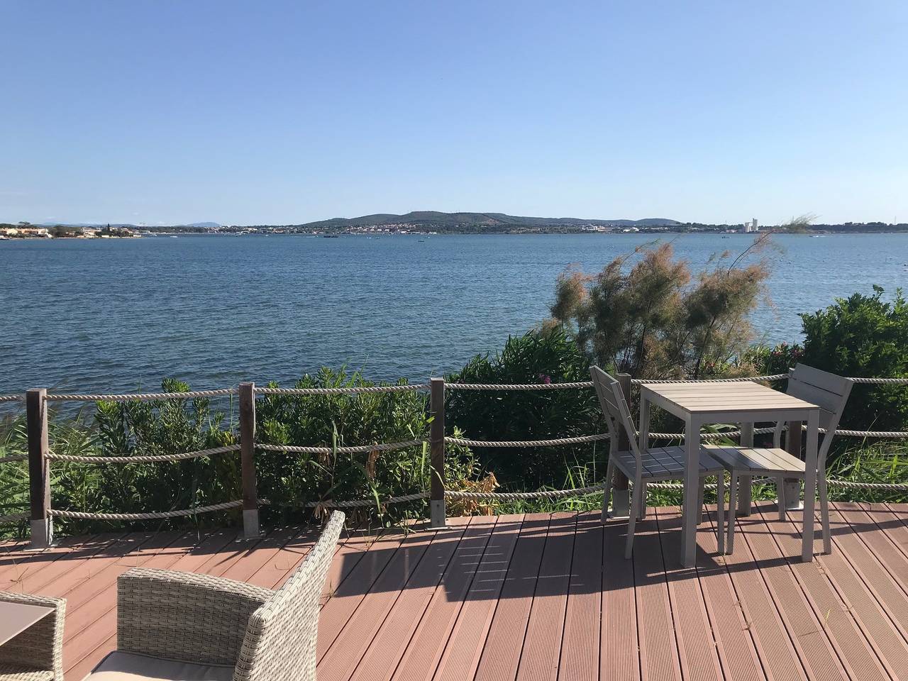 Sète, Villa en 1ère ligne sur l’Étang de Thau – Pi in Sète, Côte méditerranéenne (France)