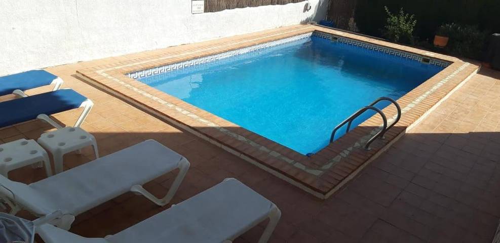 Location de vacances pour 6 personnes, avec terrasse et piscine à Dúrcal - 4