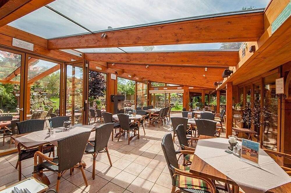 Ganze Wohnung, Standard Einzelzimmer - Spa und Wellness Hotel am Eifelsteig*** in Neroth, Vulkaneifel