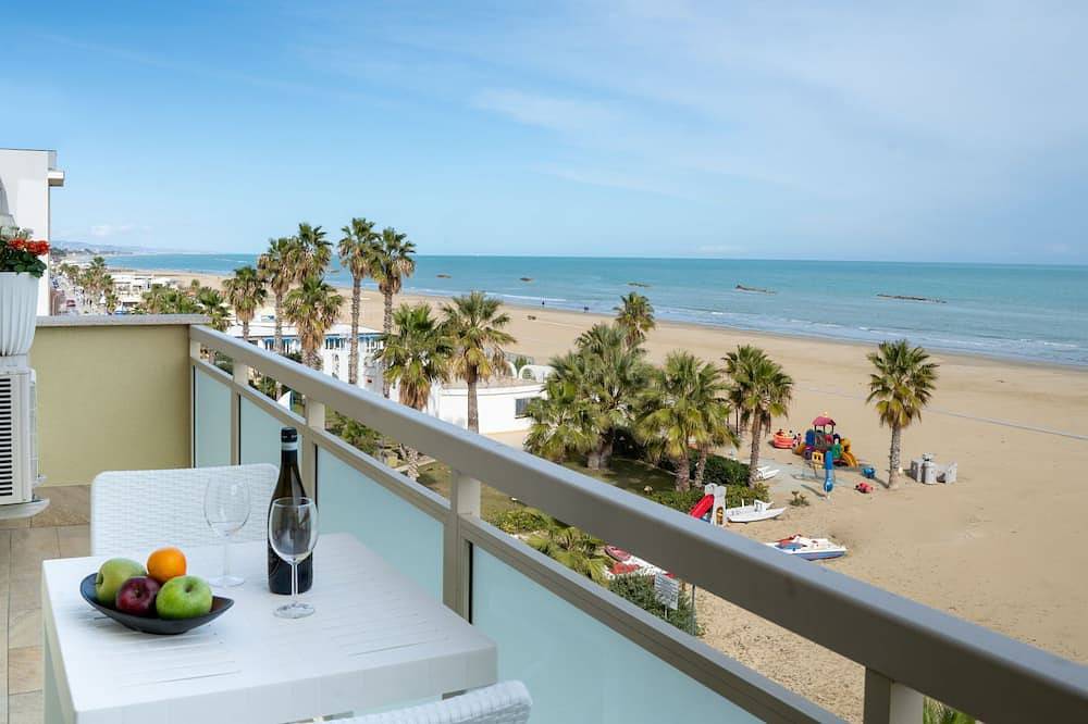 Entire apartment, Mar di Roseto by Interhome in Roseto degli Abruzzi, Adriatic Coast Abruzzo