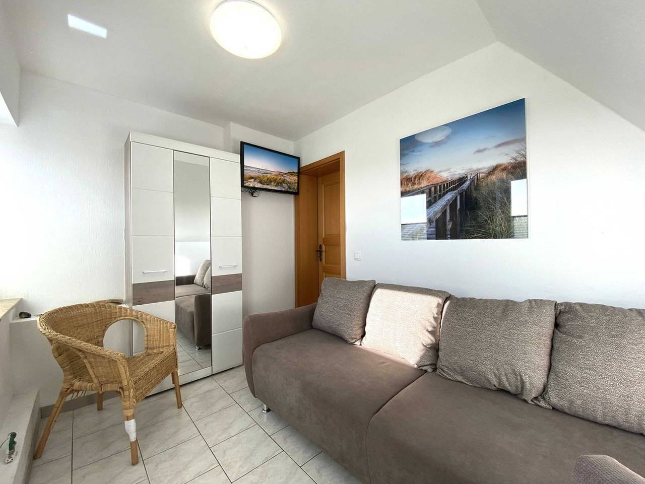 Ganze Ferienwohnung, Süderhaus Hiddensee * App. 14 - Süderhaus Hiddensee * App. 14 in Neuendorf Insel Hiddensee, Hiddensee