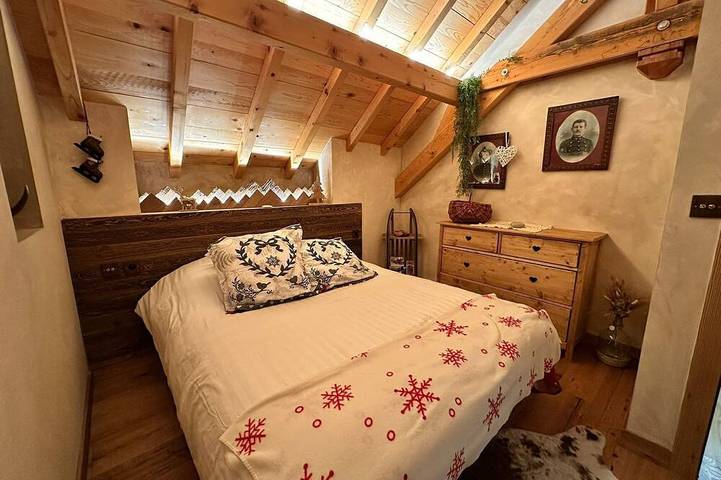 Alpine chalet in the heart of the Ecrins National Park in L'Argentière-la-Bessée, Nationalpark Écrins